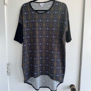 LuLaRoe Blue and Gray Boxy Short Sleeve Tunic